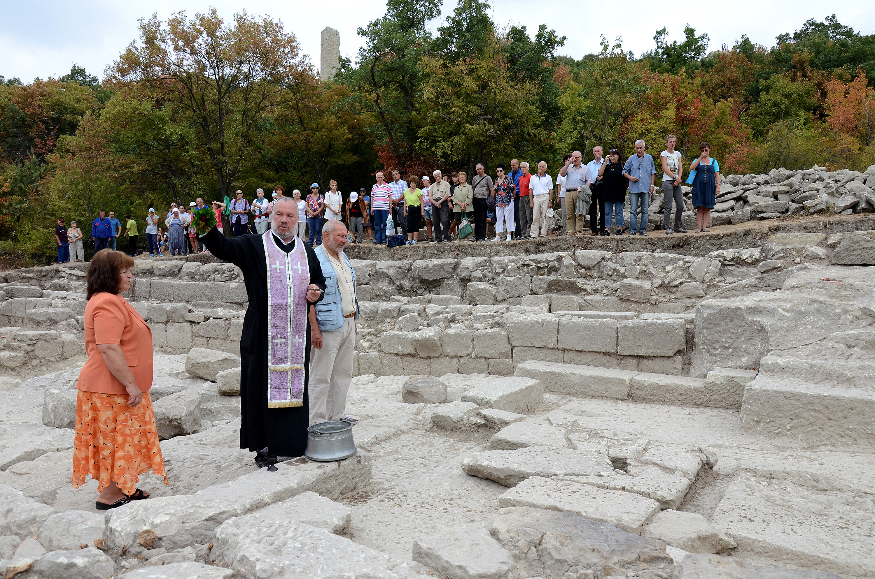 На Перперикон осветиха базилика от пети век
