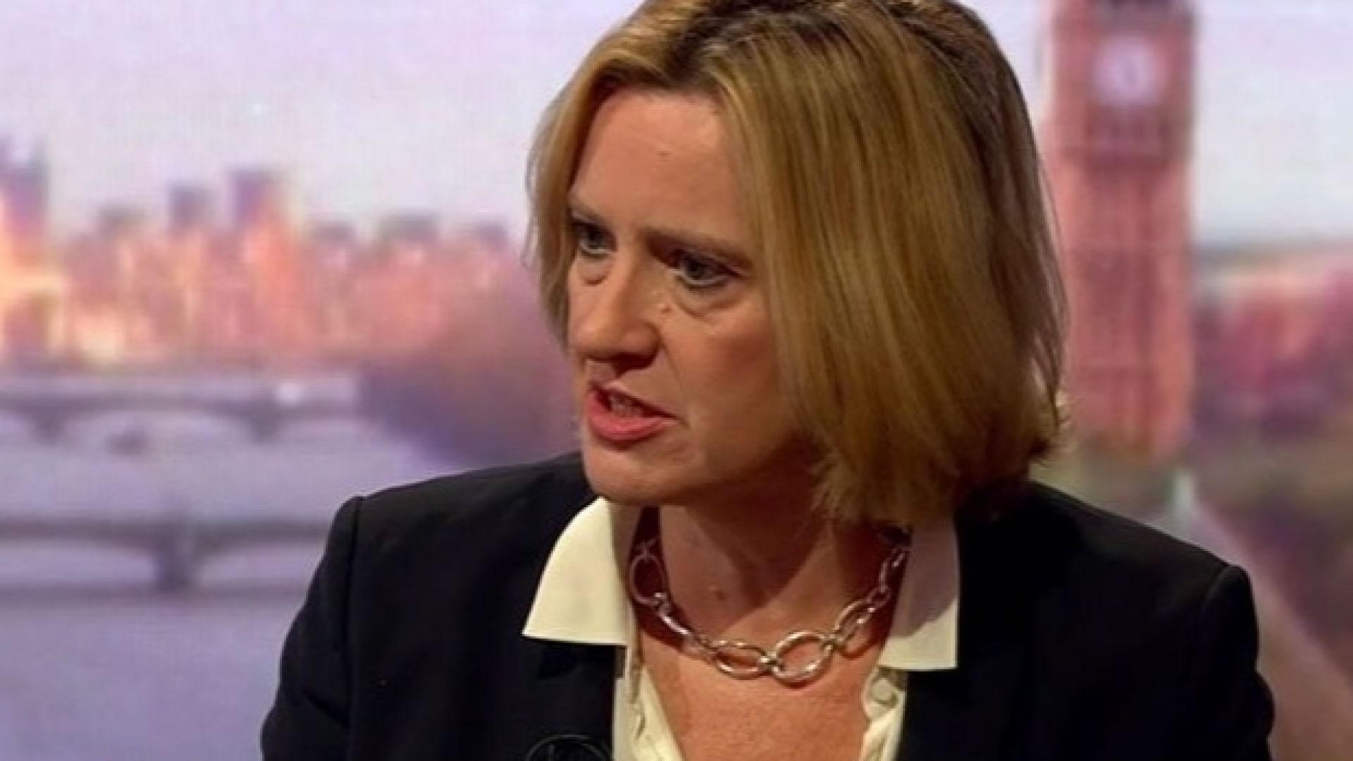 Британският министър на труда Амбър Ръд подаде оставка от правителството