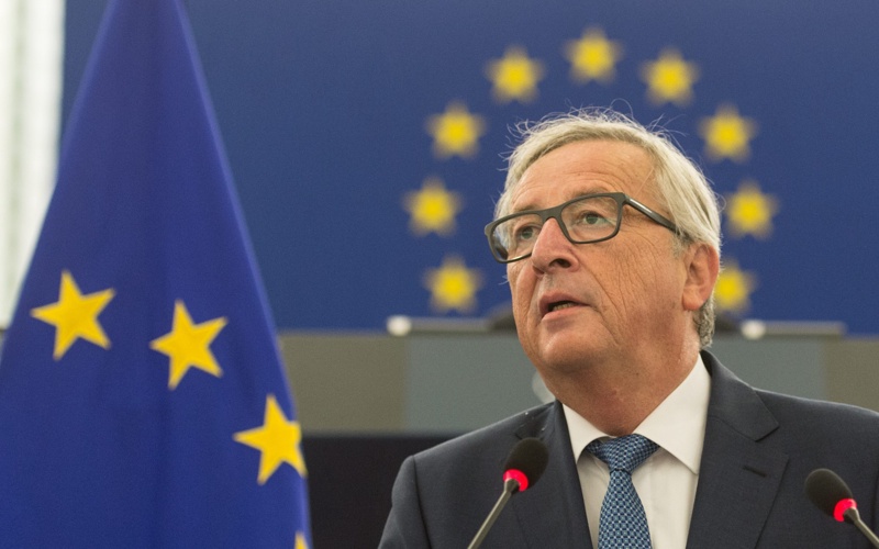 Юнкер към бунтарите: Няма да се справите сами извън ЕС