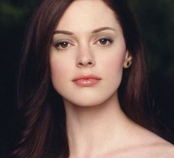 Роуз Макгауън подкрепя Шанън Доърти