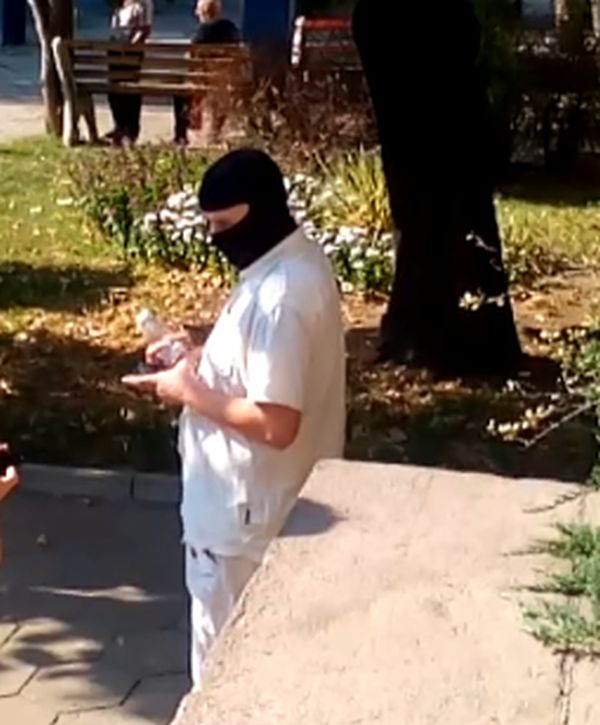 Свидетел с маска по делото за джихад в Пазарджик