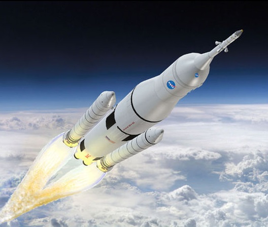 Свръхтежката ракета носител SLS