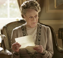 Маги Смит ще участва в игрален „Имението Даунтън“