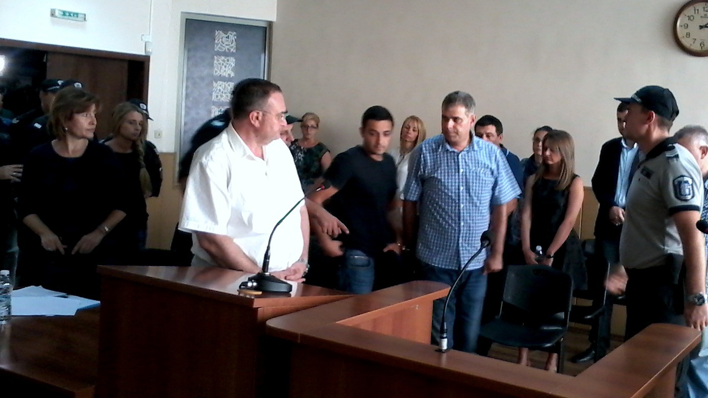 Срещу Ради Минчев са повдигнати три обвинения