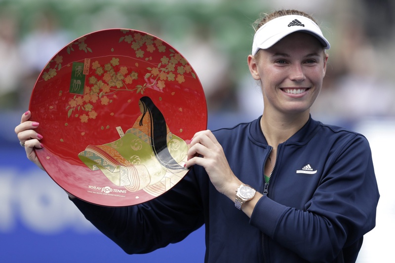 Каролине Возняцки спечели първата си титла за годината, след като триумфира на турнира по тенис ”Пан Пасифик”