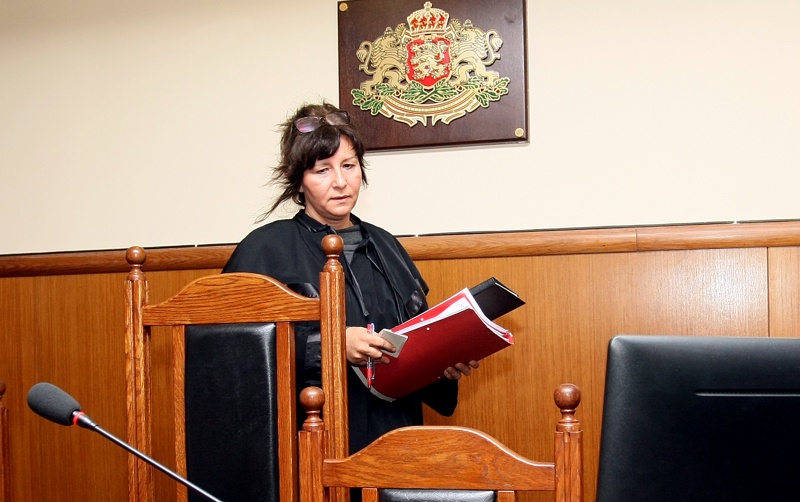 Съдия Аделина Иванова отложи делото заради нередовно призовани свидетели