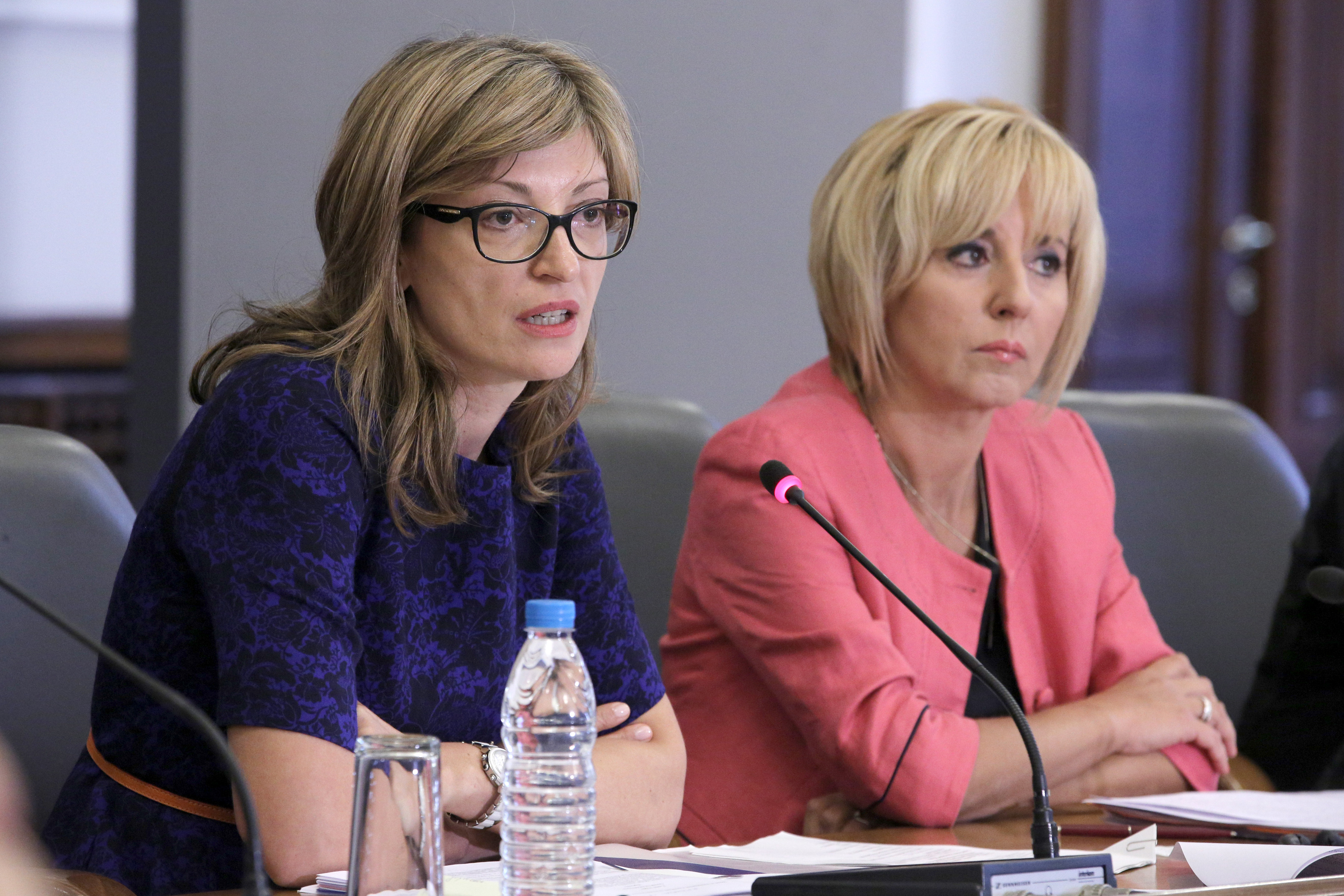 Екатерина Захариева и Мая Манолова представиха проектопромените