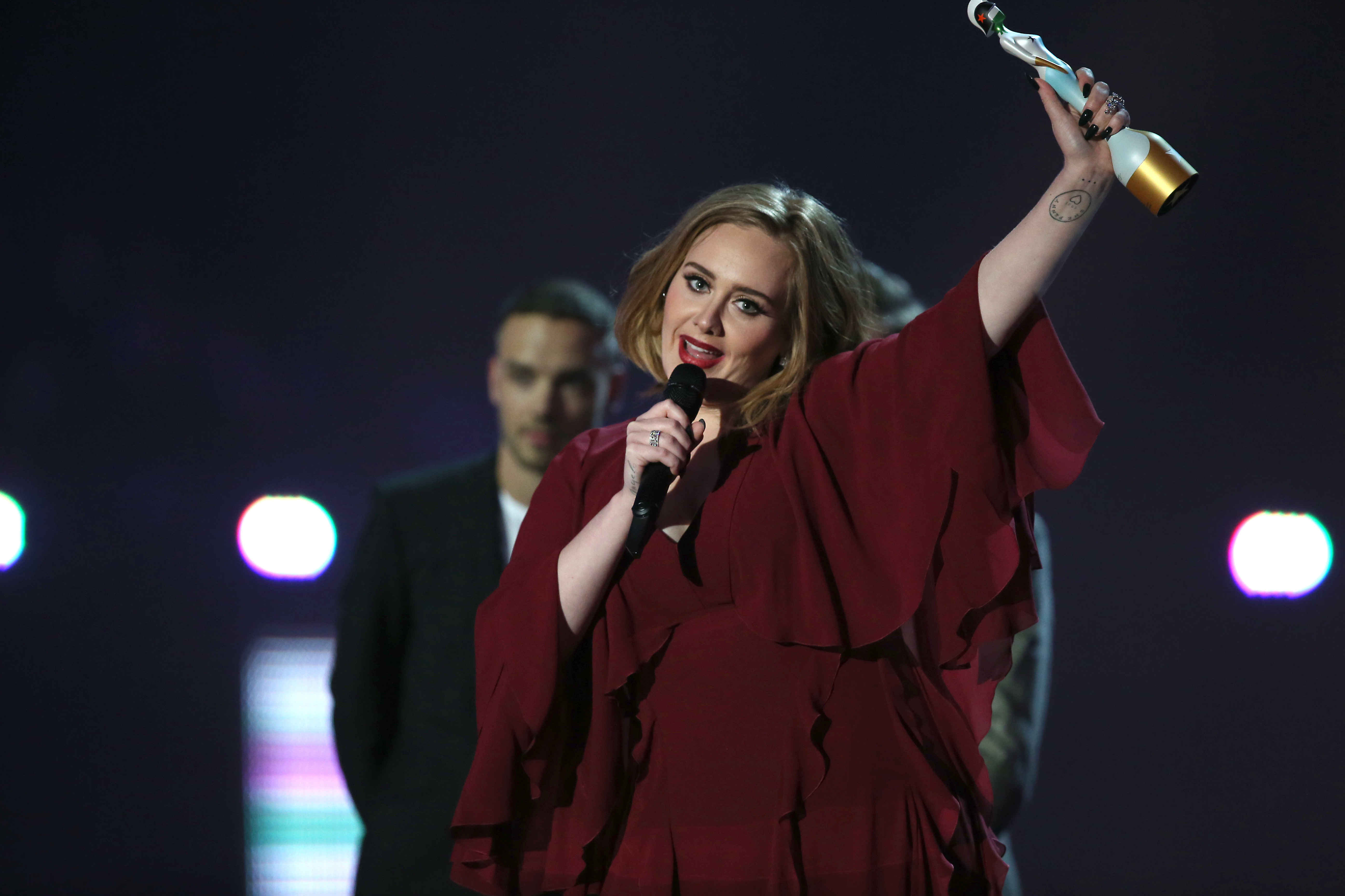 Пение звезды. Adele 2009.