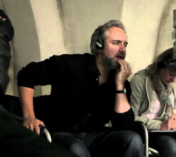 Сам Мендес ще режисира филм за любовта на Лиз Тейлър и Ричард Бъртън