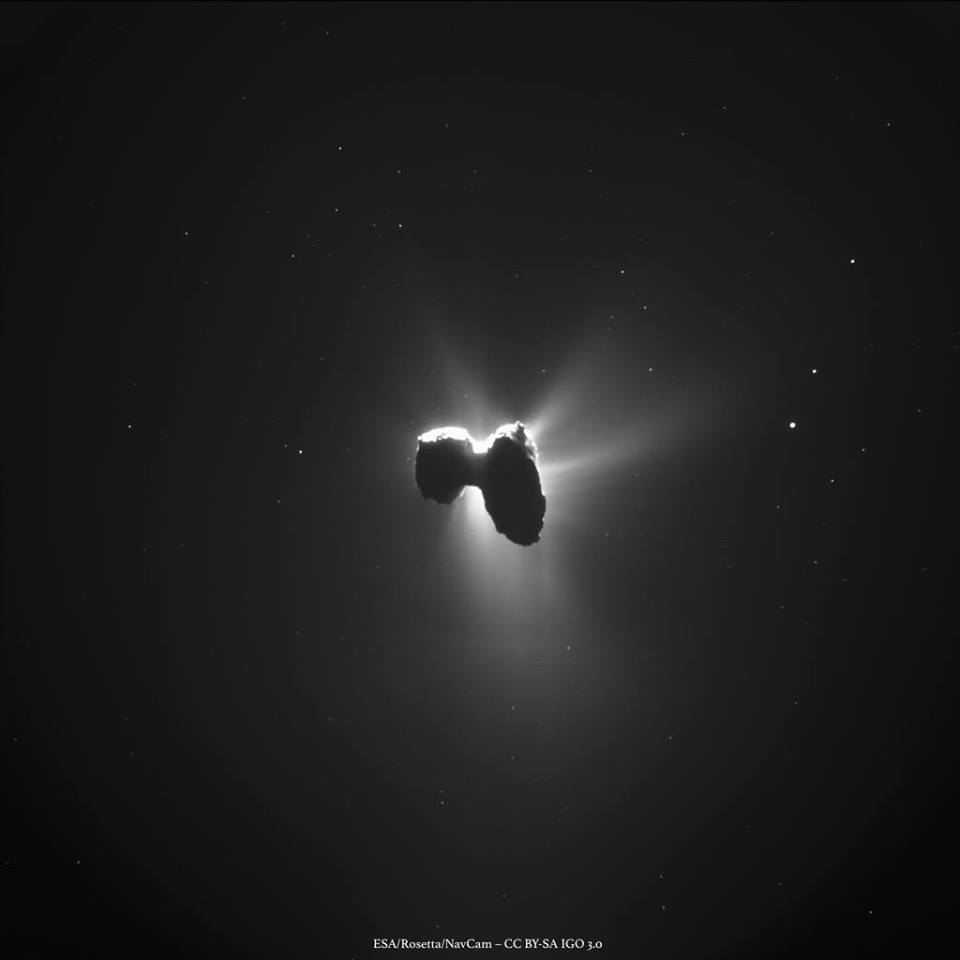 Снимка на кометата 67Р/Чурюмов-Герасименко
