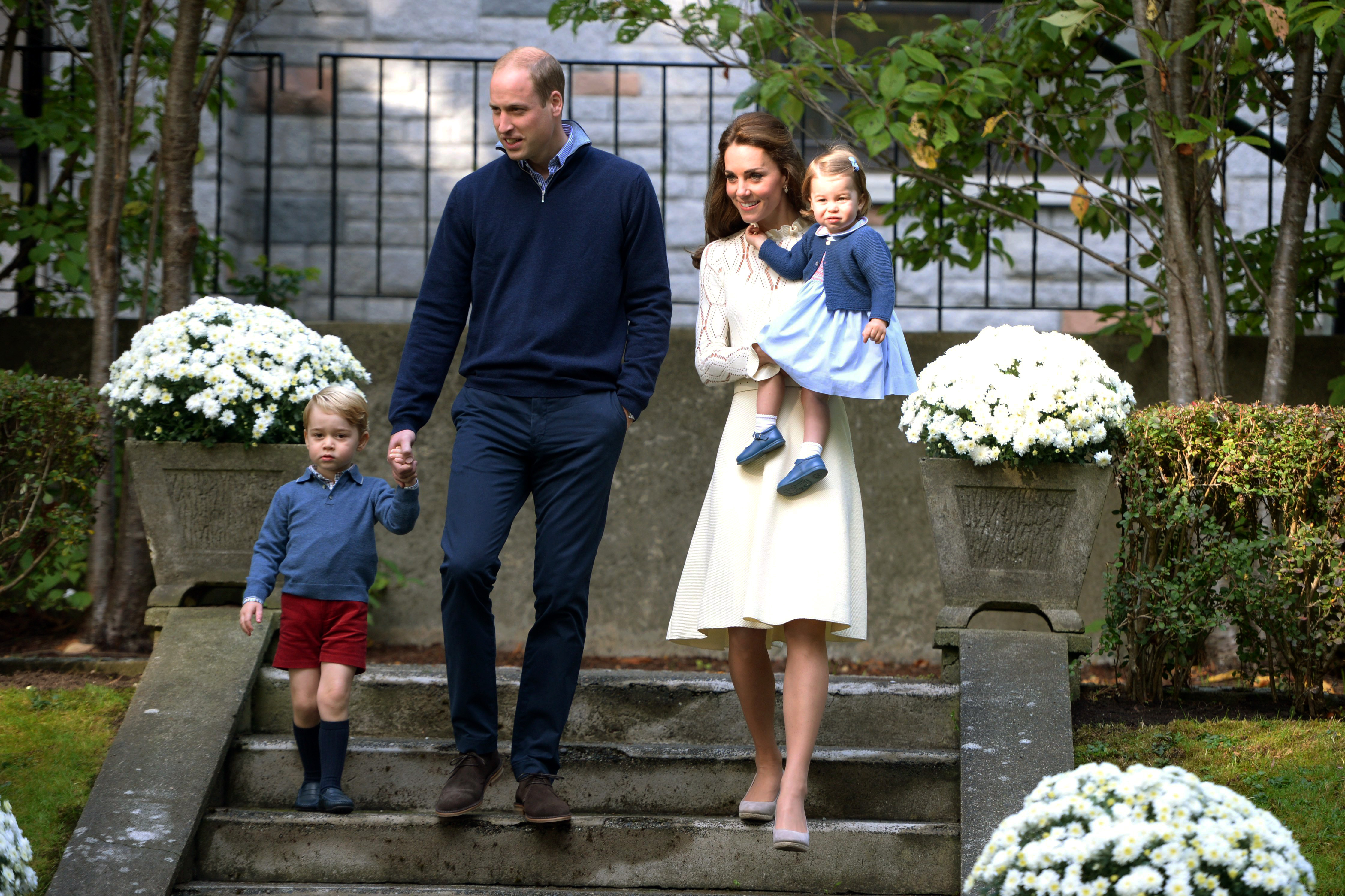 Принц Уилям, Катрин и децата им принц Джордж и принцеса Шарлот