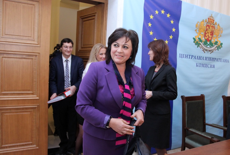 Лидерът на БСП Корнелия Нинова е оптимист за резултата от предстоящите президентски избори