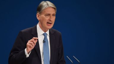 Британският финансов министър подава аставка при Брекзит без сделка