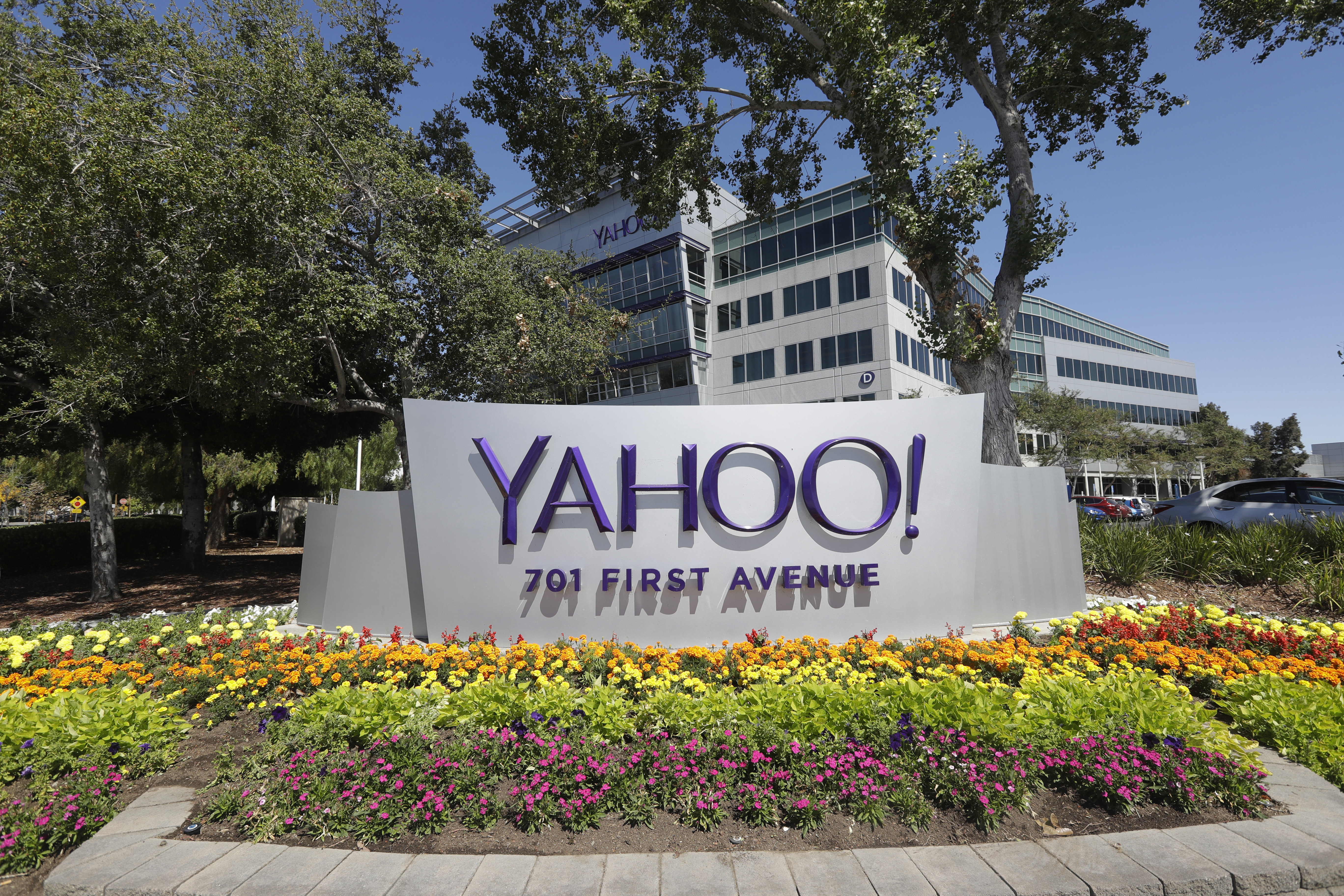 Хакери са засегнали над милиард потребители на ”Яху” (Yahoo)