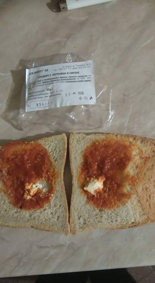 Раздават сандвичи с 2,4 грама сирене на ученици