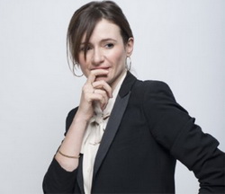 Емили Мортимър влиза в "Мери Попинз се завръща"