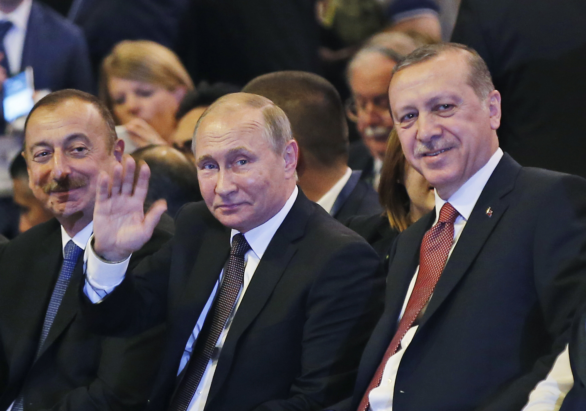 Путин пристигна в Истанбул за Световния енергиен конгрес