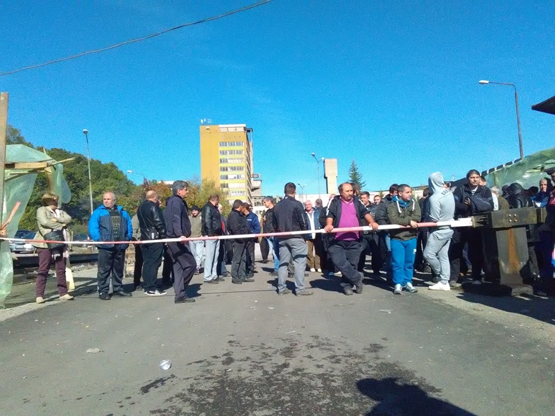 Шефовете в Бобовдол омекнаха, влизат в преговори