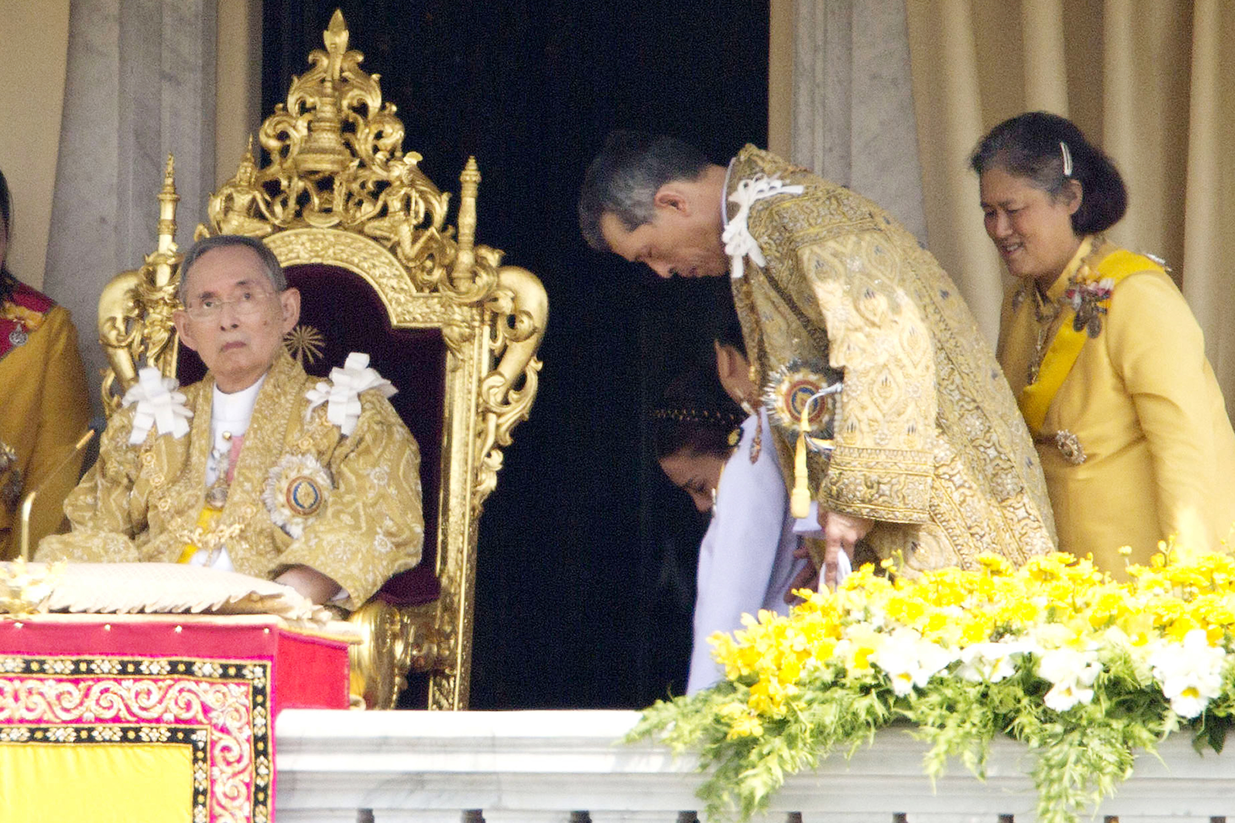Кралят на Тайланд Пумипон Адулядет