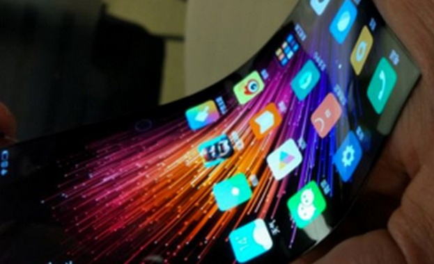 Xiaomi заинтригува с гъвкав дисплей
