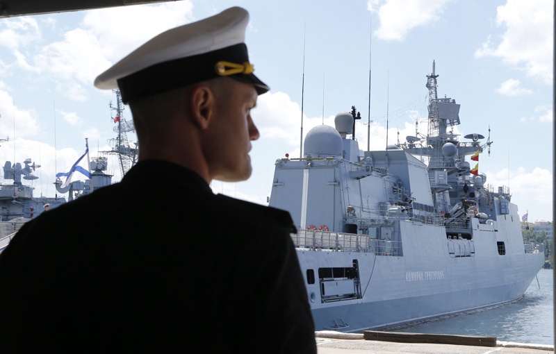 Русия изпраща допълнителни военноморски сили към Сирия