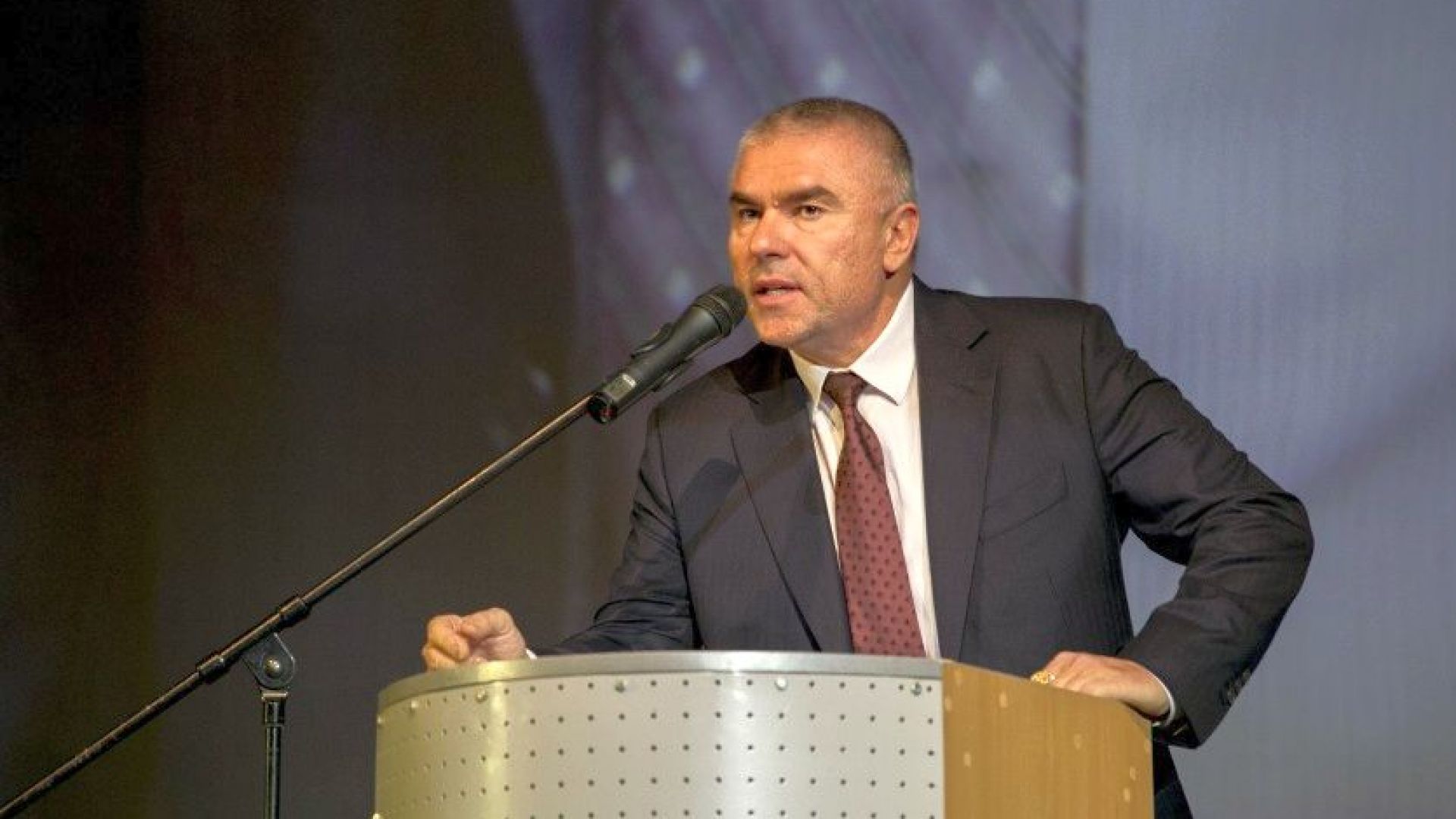 Веселин Марешки председател на ВОЛЯ заяви преди окончателния резултат от