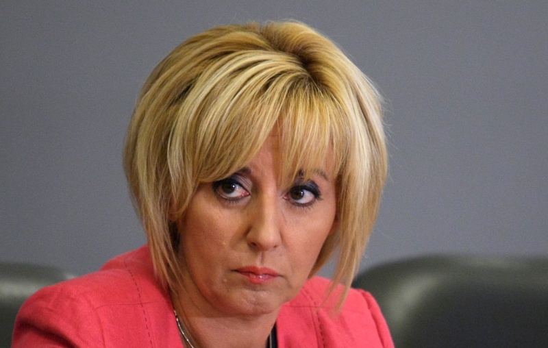 Омбудсманът Мая Манолова дава рамо на мажоритарните избори