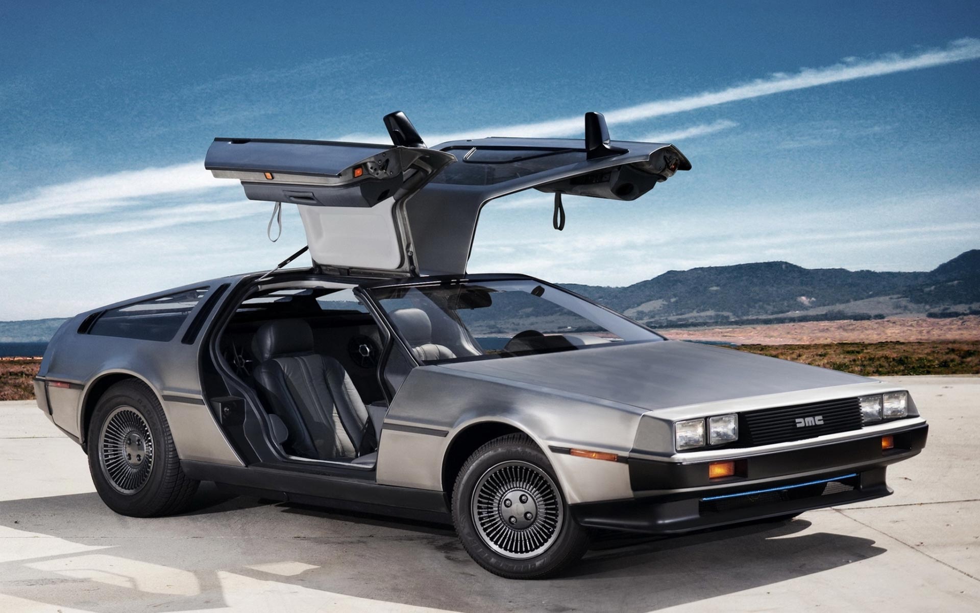 DeLorean DMC-12 възкръсва през 2017 г.