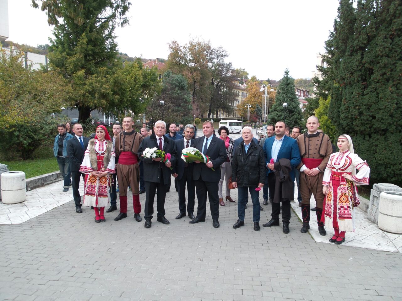 Красимир Каракачанов на среща с избиратели във Велико Търново