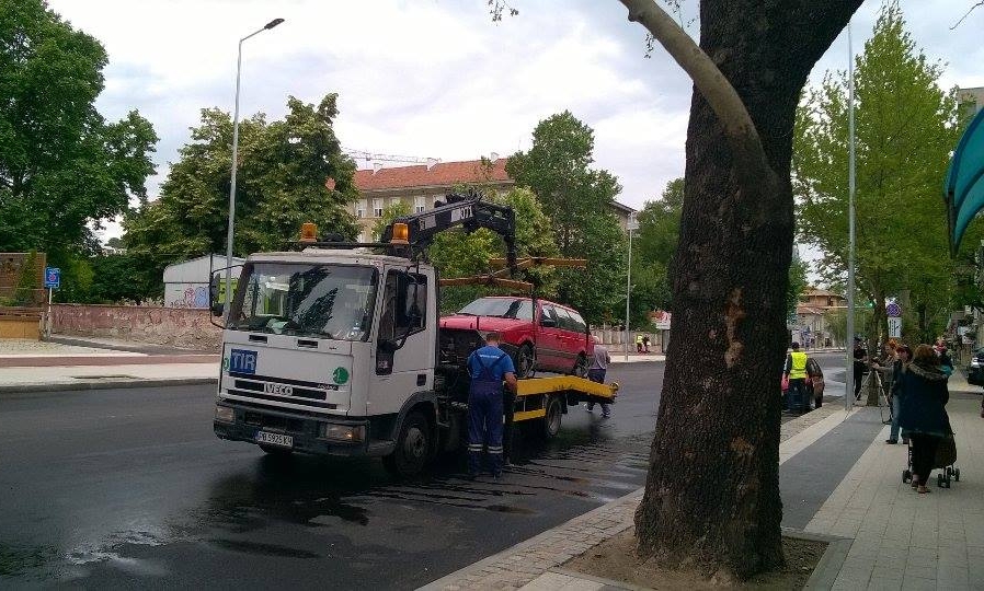 Цената за репатриране на неправилно паркирани МПС в Пловдив е 60 лева