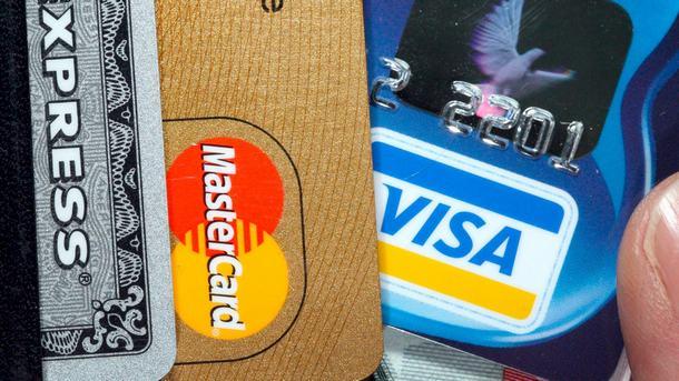 Датска фирма за разплащане се опасява, че са били хакнати 100 хиляди кредитни карти