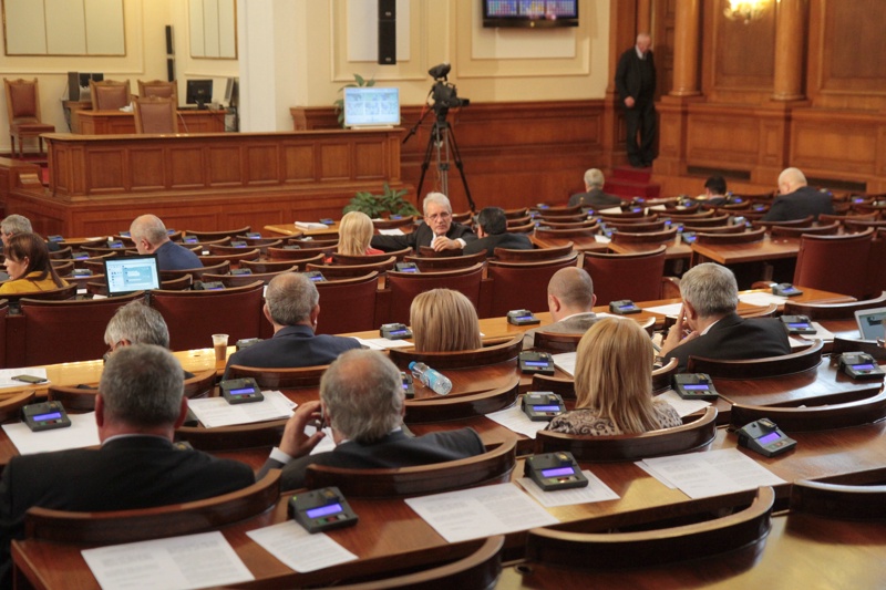 Парламентът прие на първо четене промени в Закона за опазване на околната среда