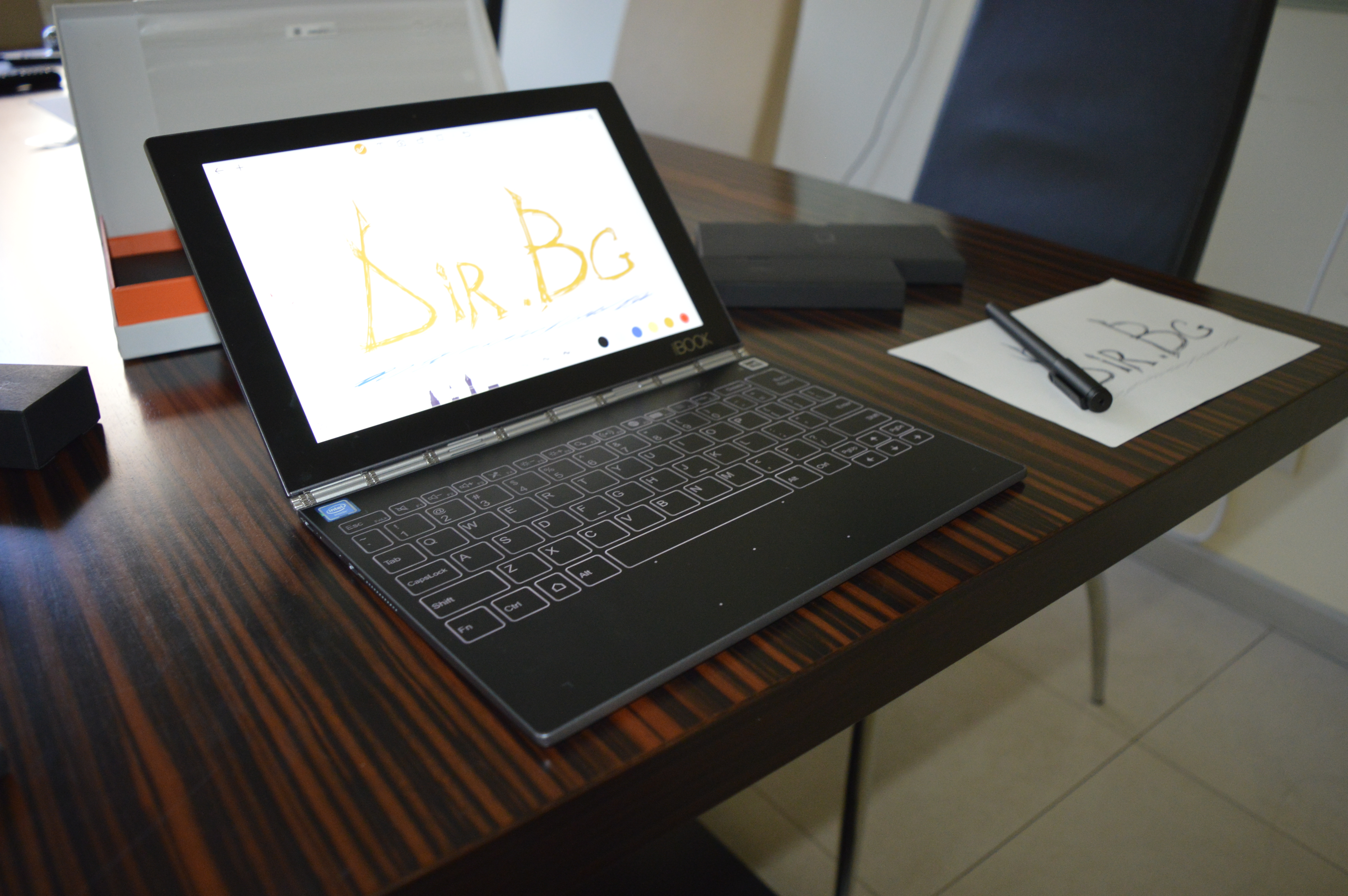 Lenovo Yoga Book