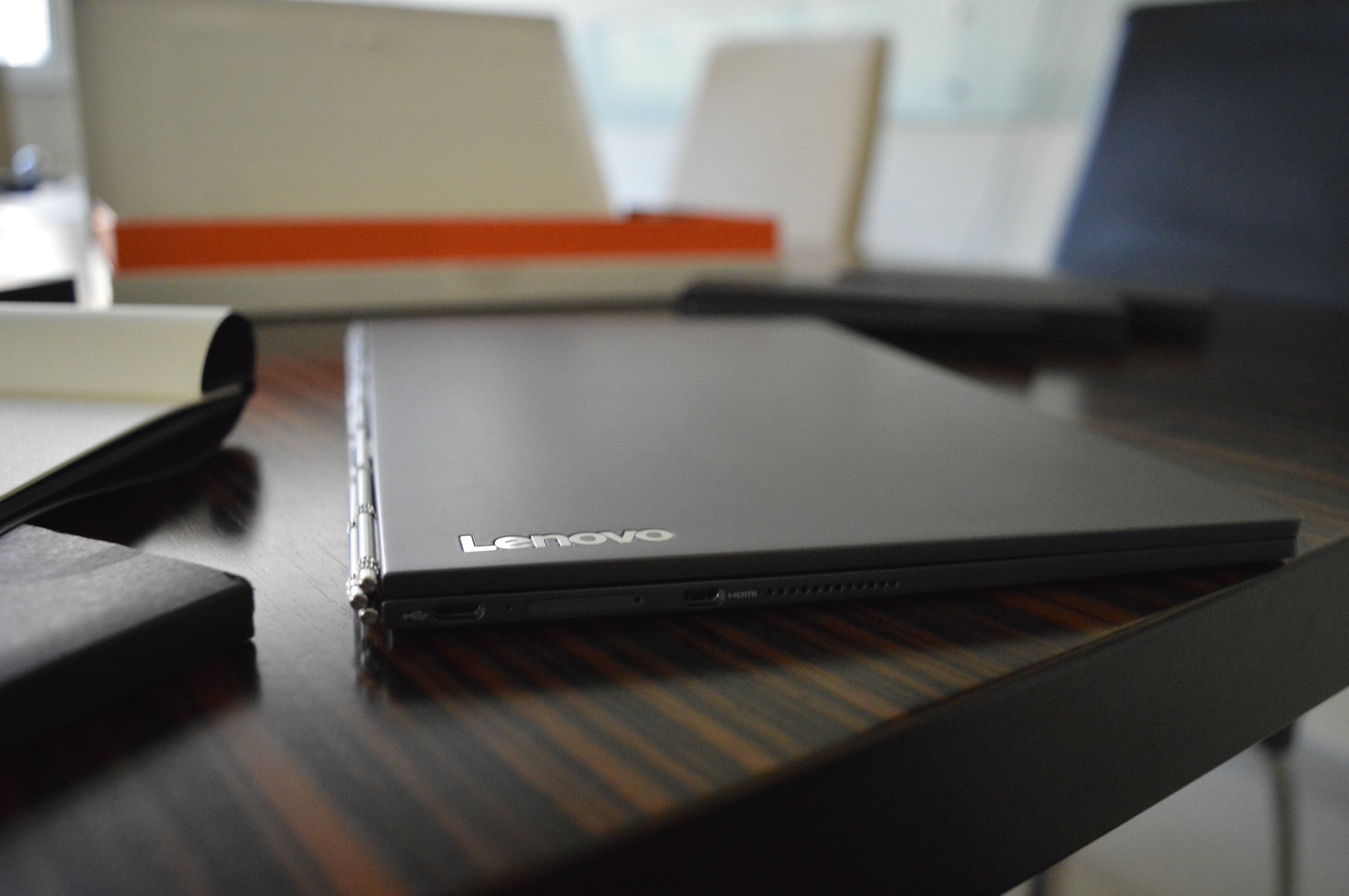 Lenovo Yoga Book