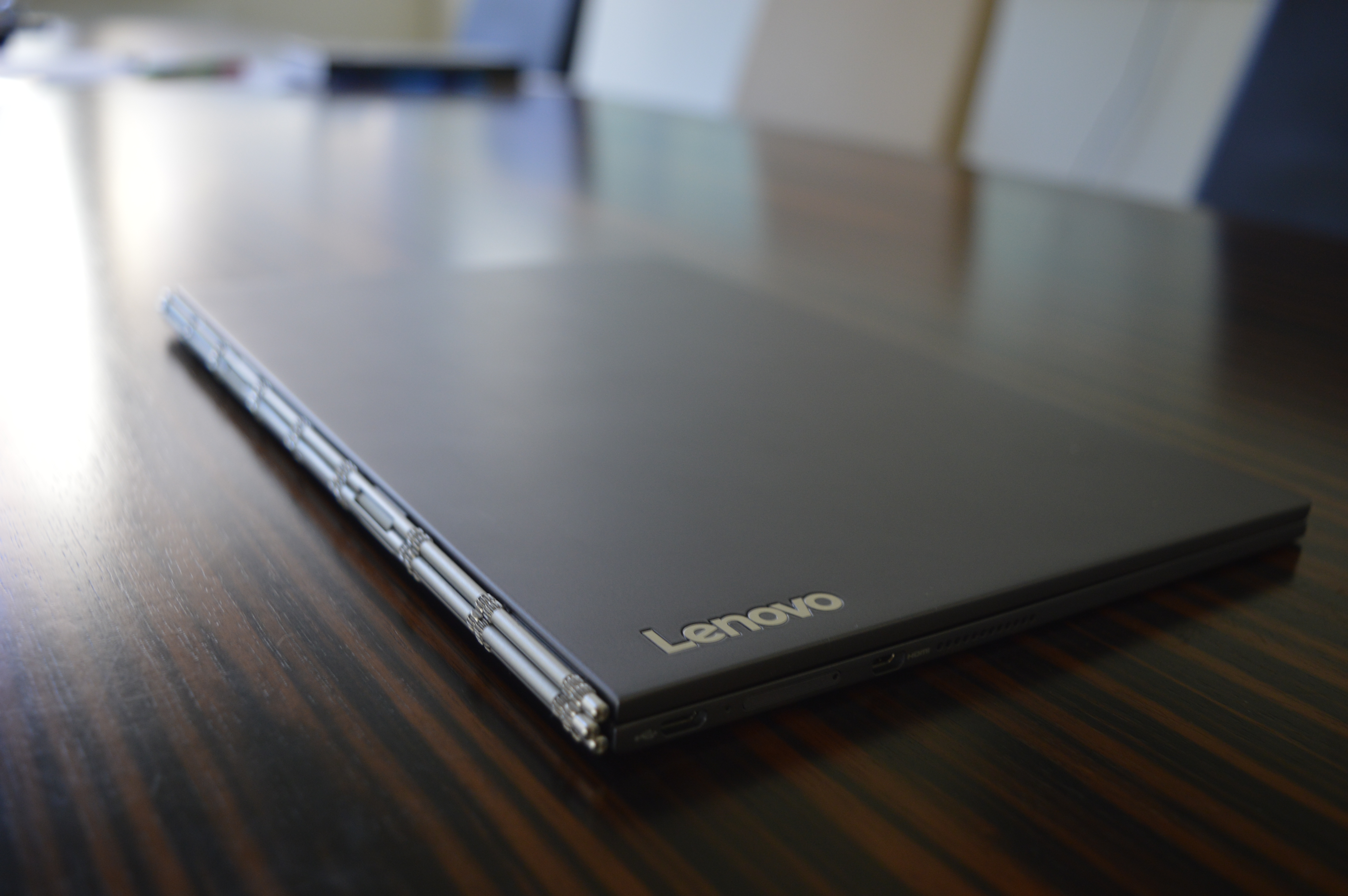 Lenovo Yoga Book