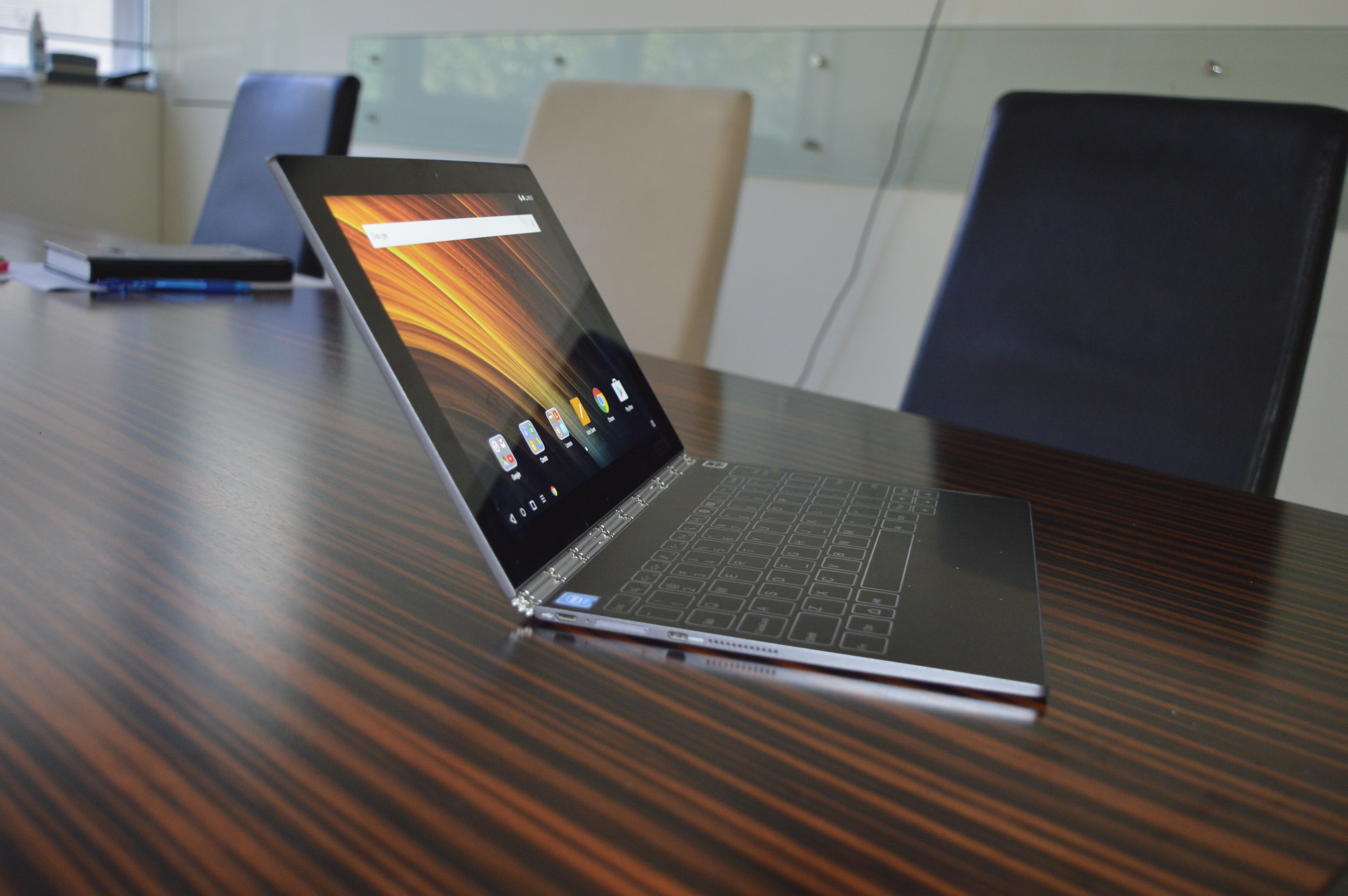 Lenovo Yoga Book