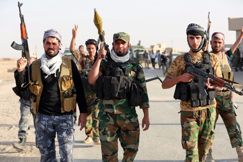 Иракските сили превзеха сграда на телевизията в Мосул
