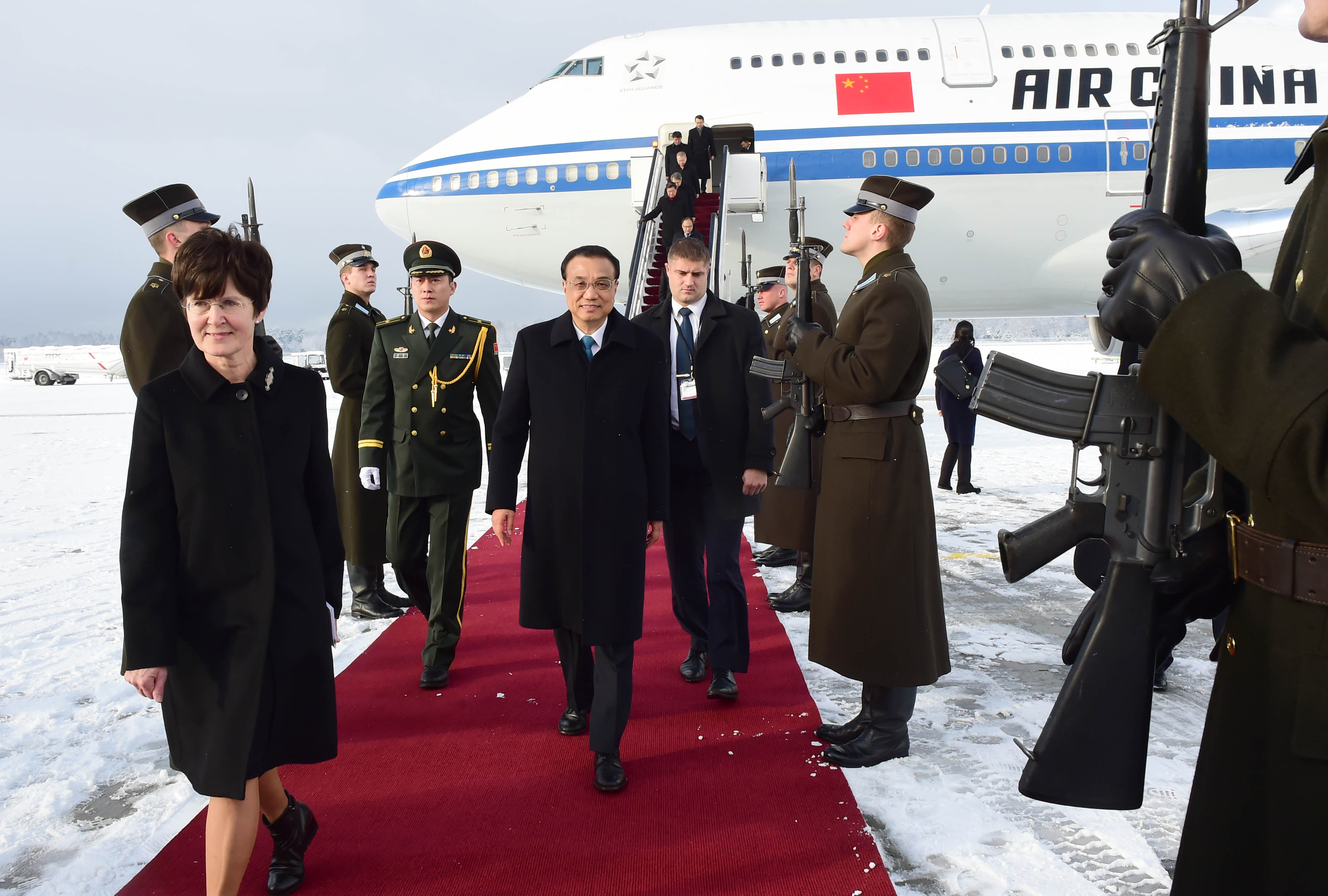 Китайският премиер Ли Къцян е в Рига за срещата 16+1