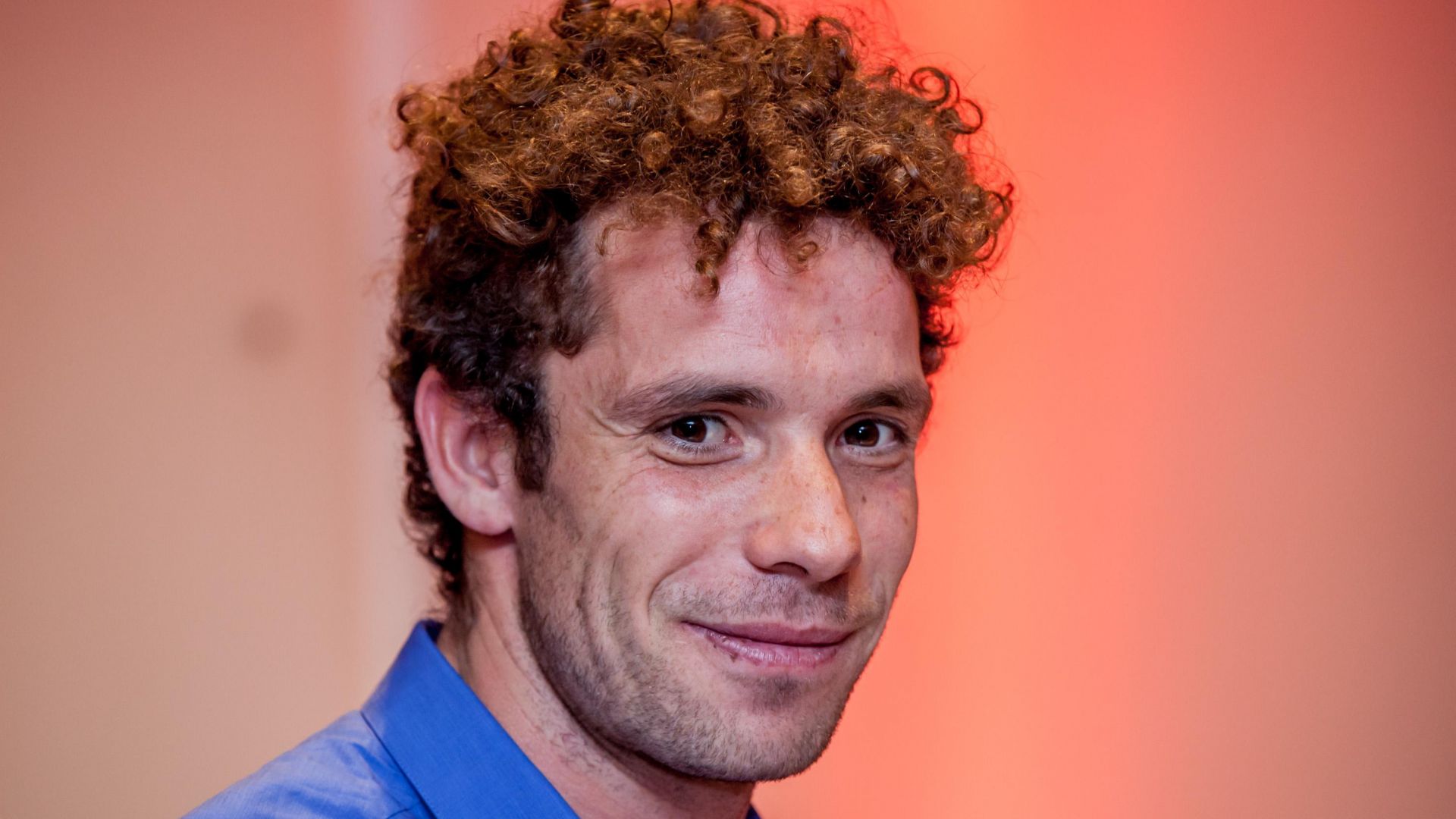 Актьорът Явор Бахаров е бил арестуван а вчера и осъден