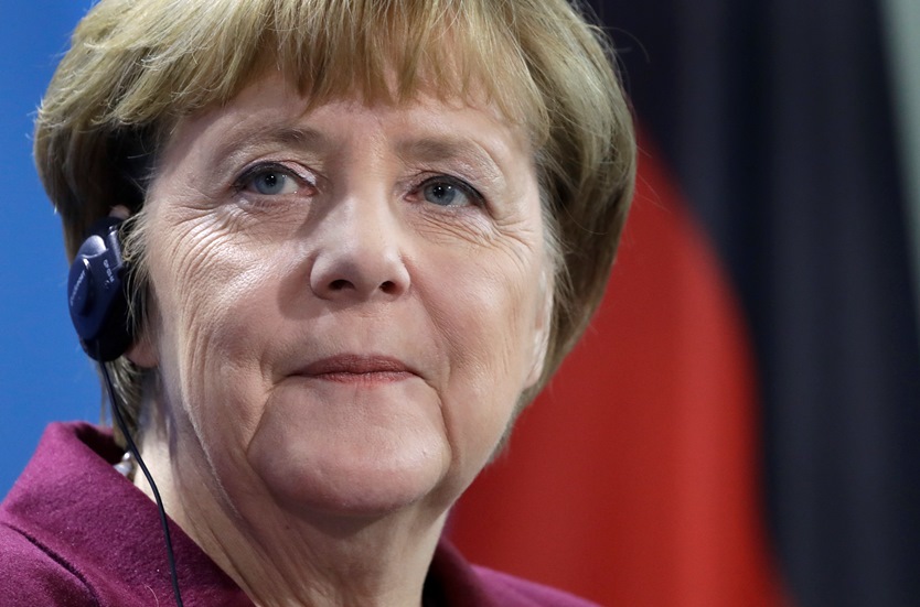 Меркел допуска руска намеса на парламентарните избори