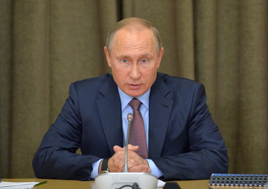 Руският президент Владимир Путин уволни Алексей Улюкаев