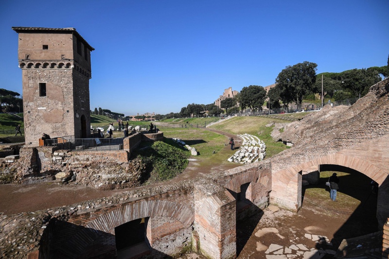 Циркус Максимус в Рим отново приема туристи след реставрация