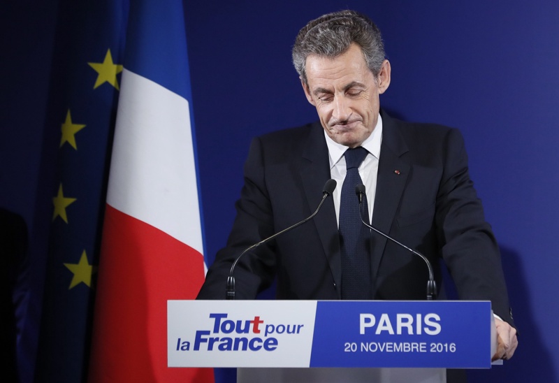 Бившият френски президент Никола Саркози говори, след като загуби първия тур на вътрешните избори в десницата на 20 ноември 2016