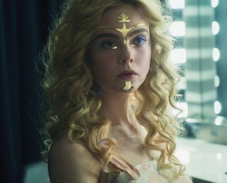 Ел Фанинг води преговори за нов филм