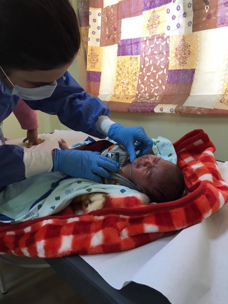 Лекари: Няма зараза в Харманли, 26 бежанци имат краста