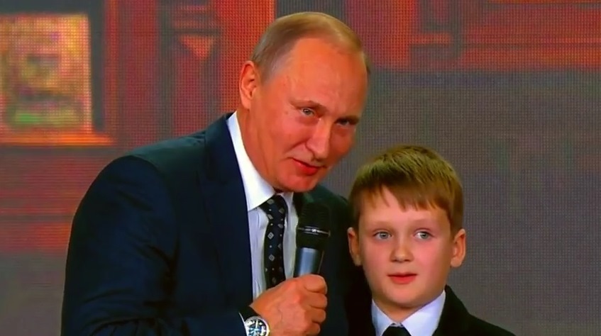 Владимир Путин: Границите на Русия нямат край. Шегувам се.