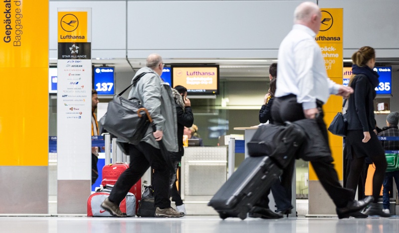 Lufthansa отменя над 1000 полета заради стачка