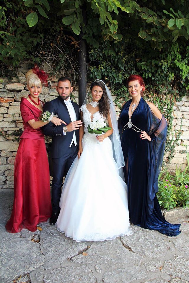 Дони Василева и Нелина на сватбата на Атанас Месечков