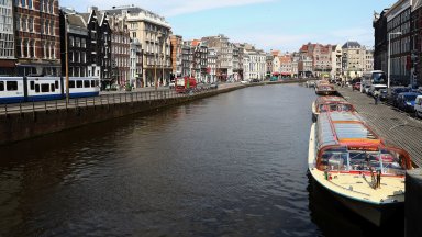Арести в Амстердам заради изнудване на туристи