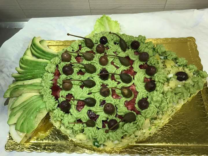 Тортата на Гео за Никулден - с морски дарове и зеленчуци